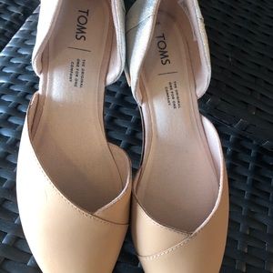 Toms size 7